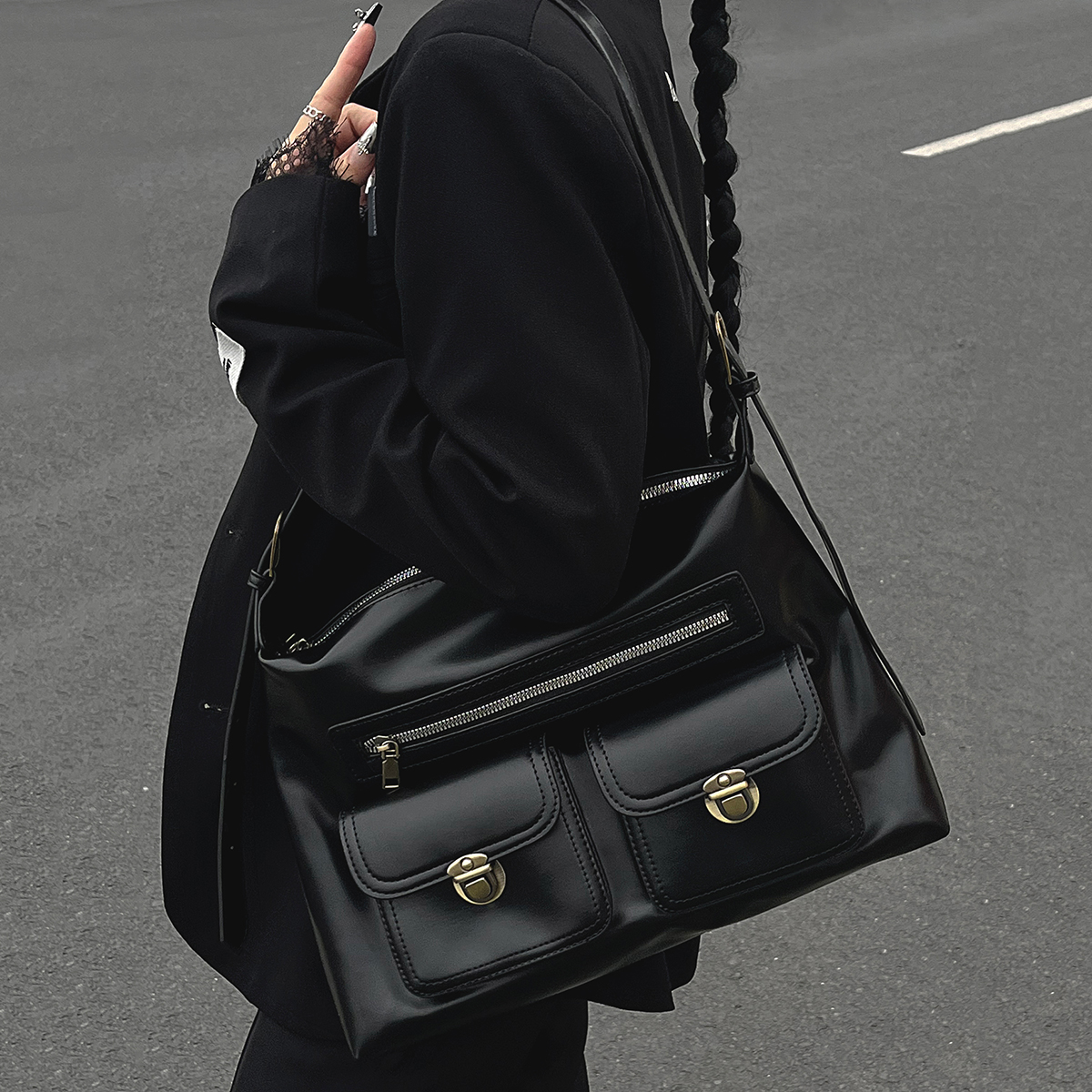 Colettea | Twin Lock Structured Tote Bag