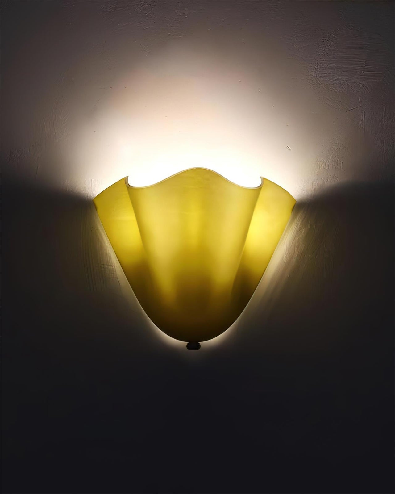 Elari | Minimalist Wall Lamp