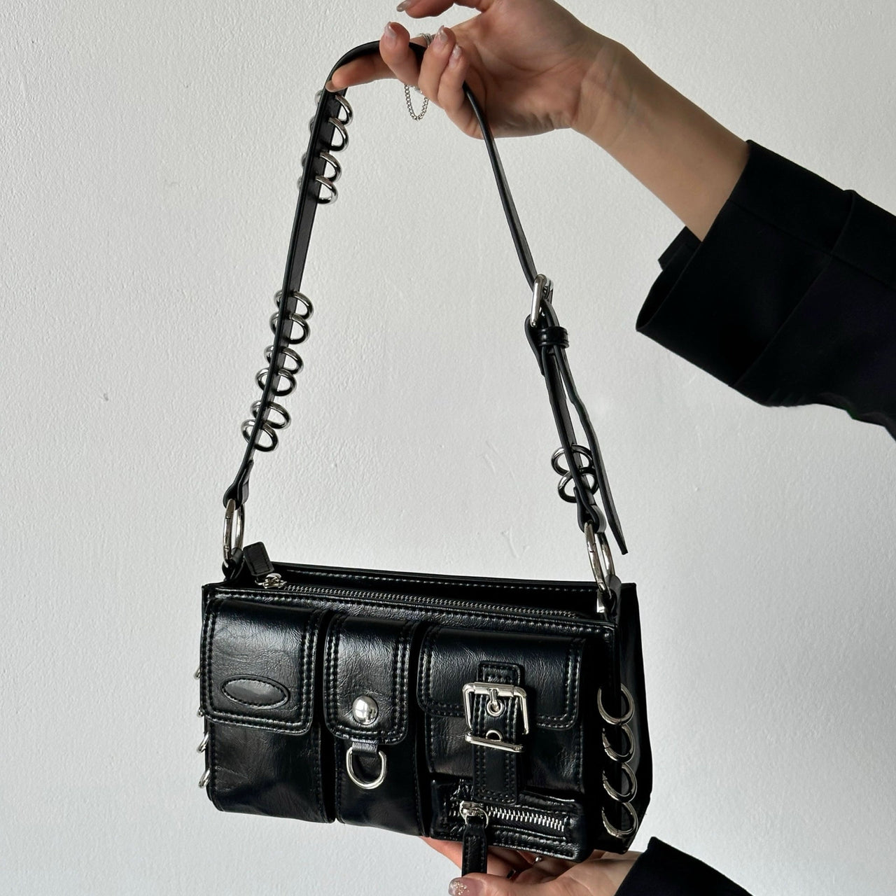Elvarelle | Convertible Ring Handle Bag