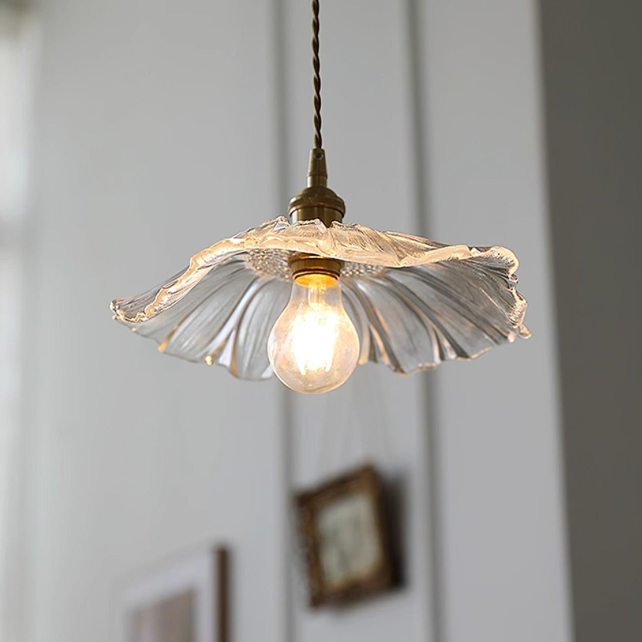 Fleurdrop Glass Pendant Light | Flower-inspired Hanging Fixture