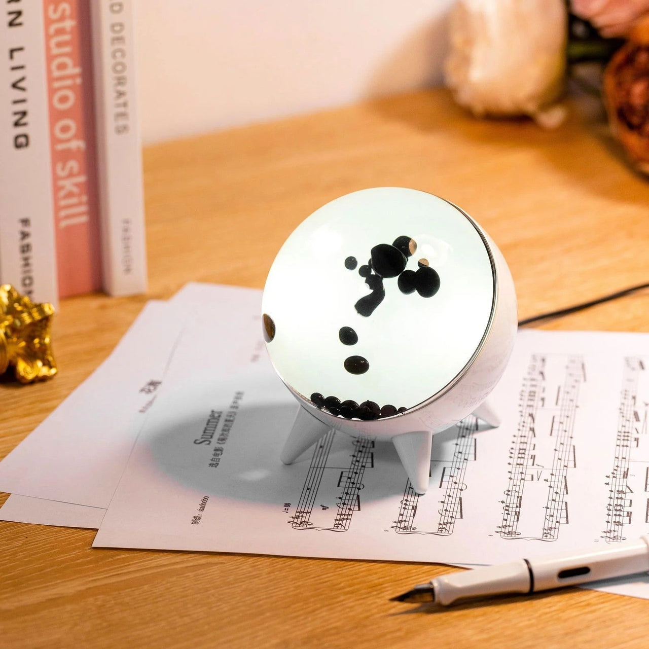 Fluxen | Ferrofluid Motion Lamp