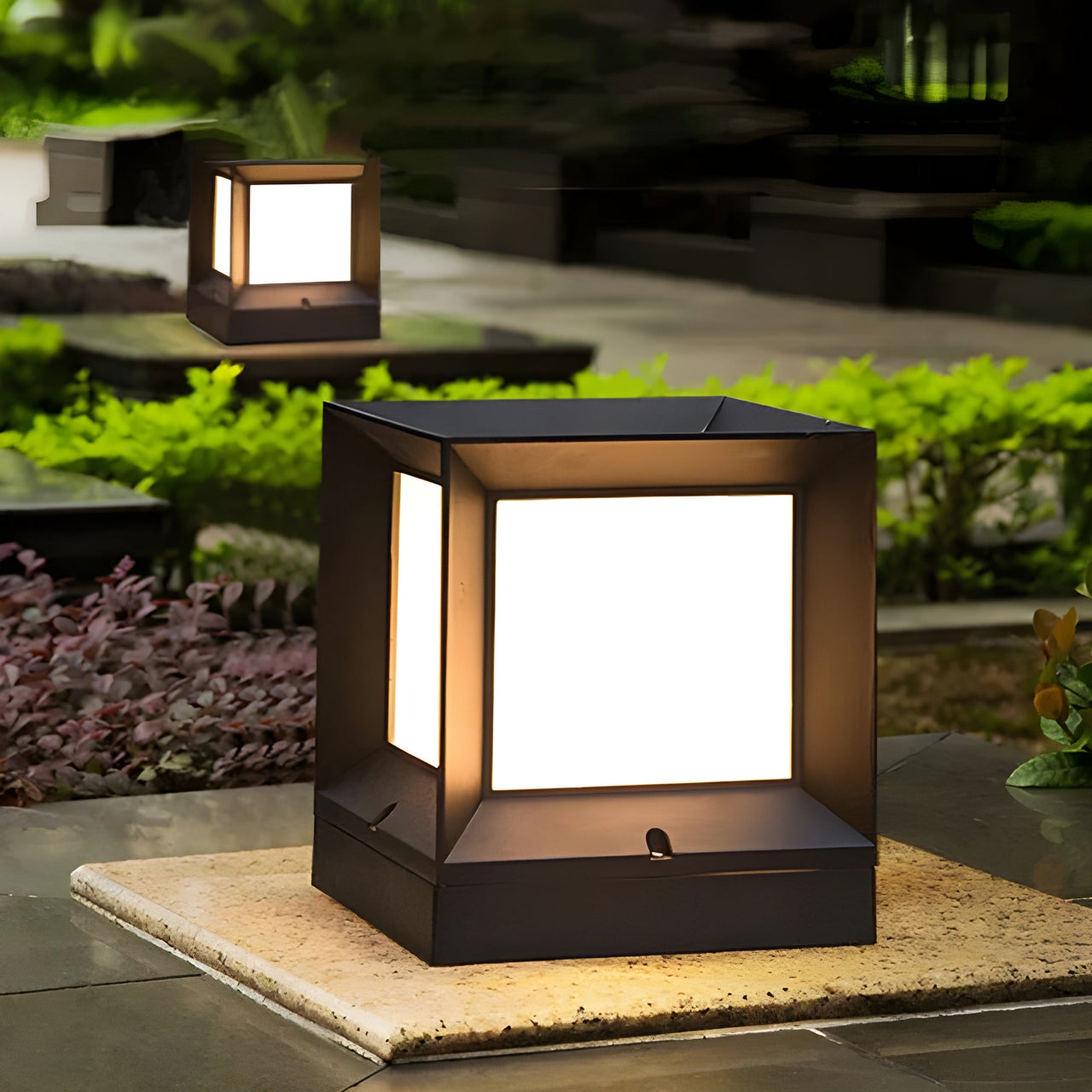 LumeLite | Elegant LED Outdoor Column Lamp