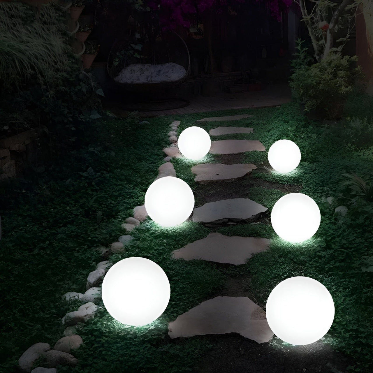 LumiSphere | Waterproof Color-Changing LED Garden Light – Enchanting Glow for Your Outdoor Space