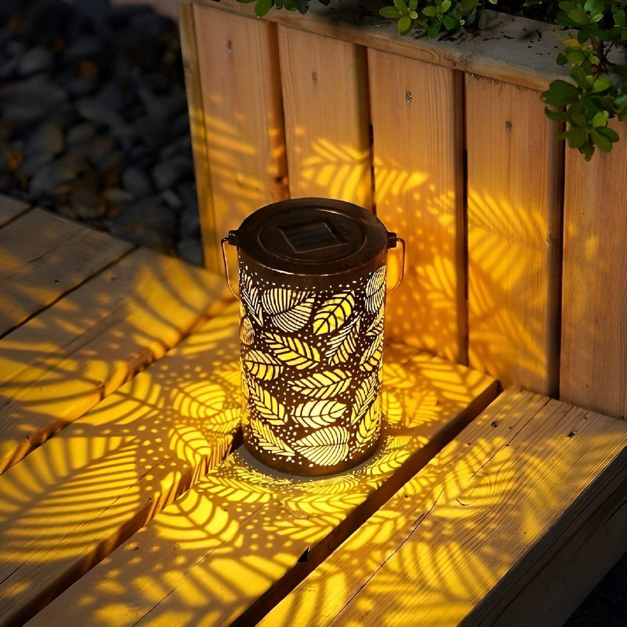 Luminara | SolarArt Lantern – Elegant Solar Lighting for Sophisticated Outdoor Spaces