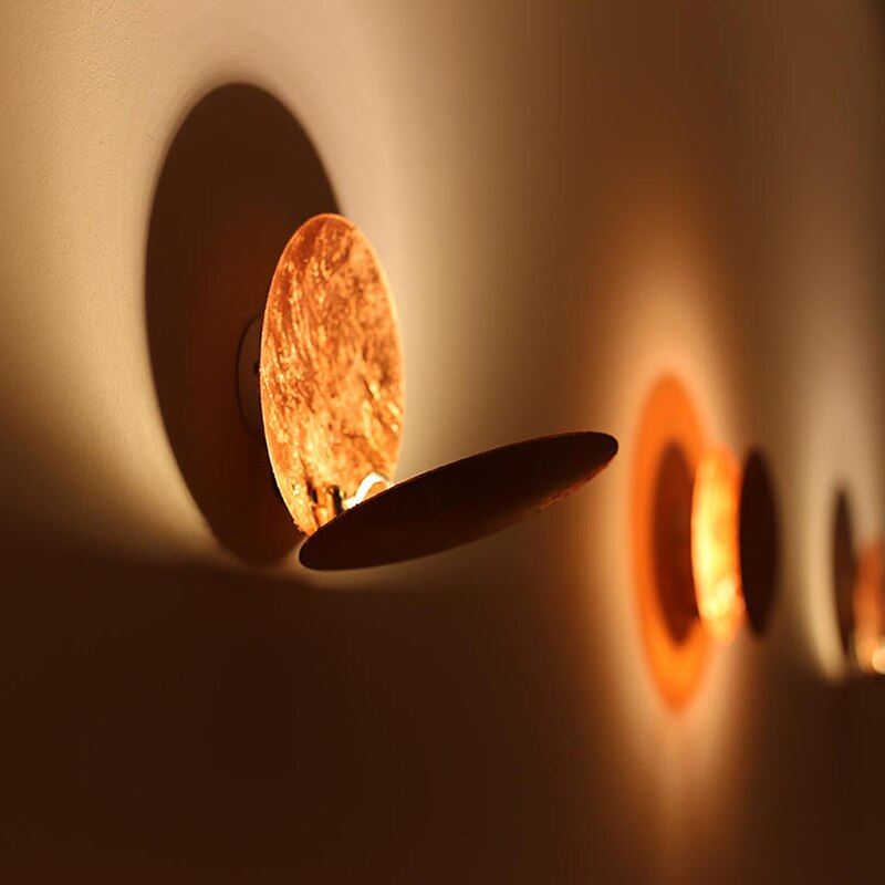 Lunaglow | Solar-powered Wall Lamp Inspired By Eclipses