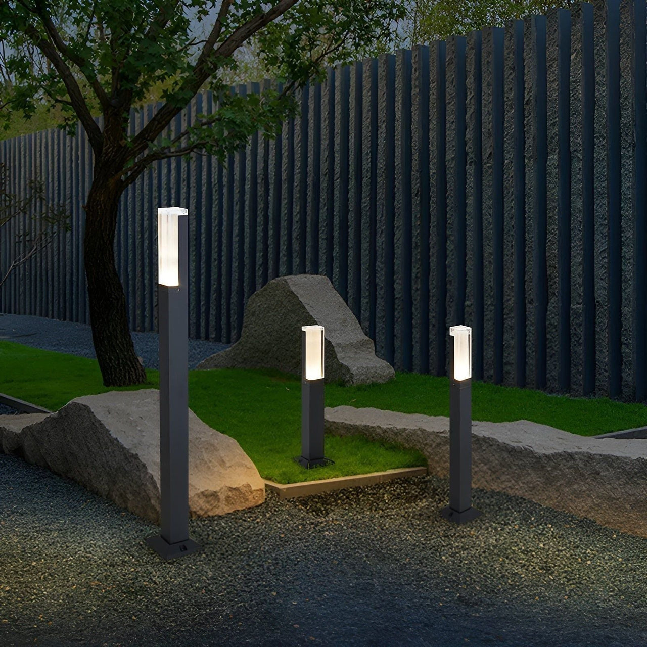 LuxeGlow | LED Outdoor Garden Light – Elegant Illumination for Your Garden