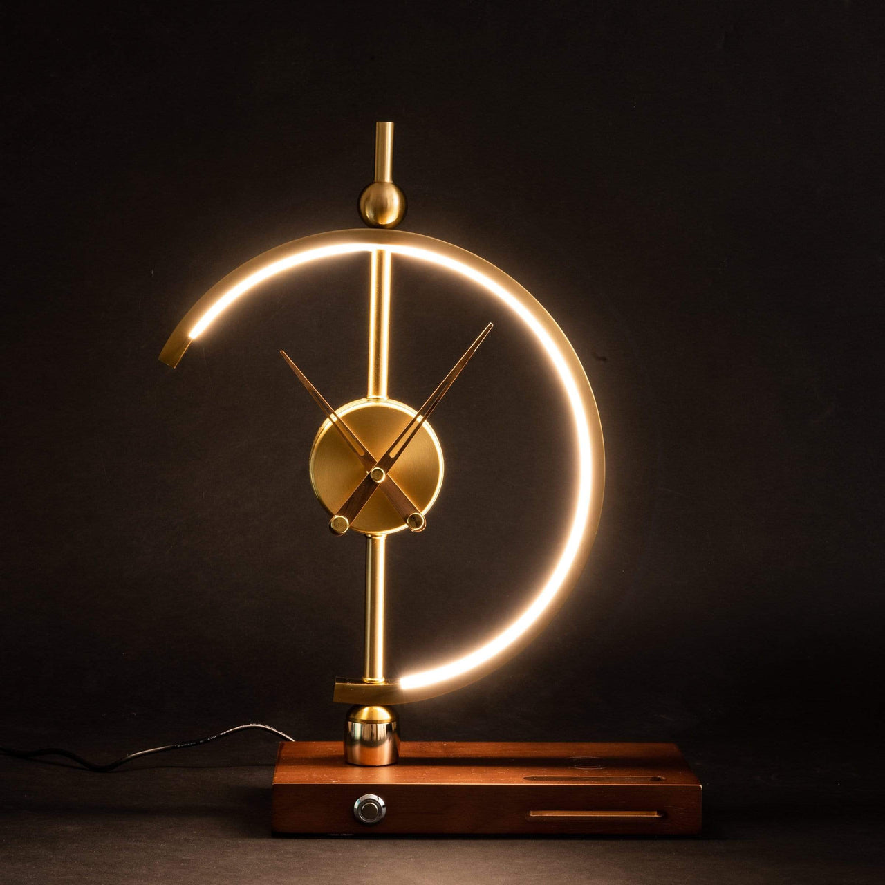 Nagoya | Luxury Led Clock & Charger Table Lamp