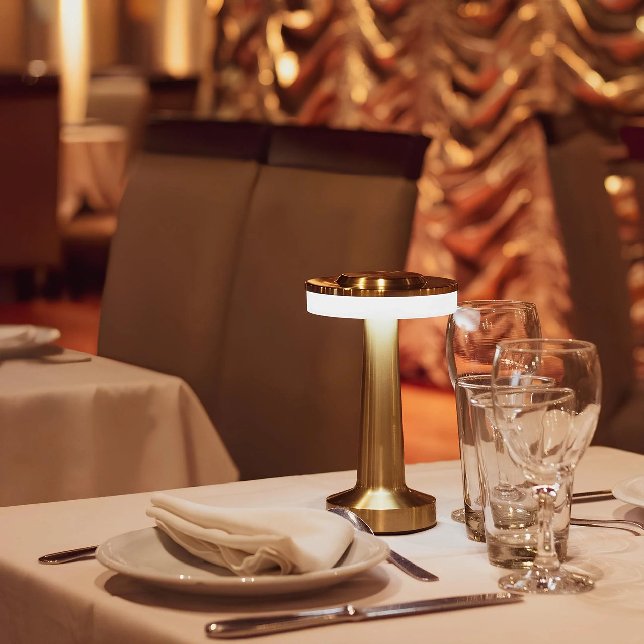 Retrova | Vintage Bar Table Lamp