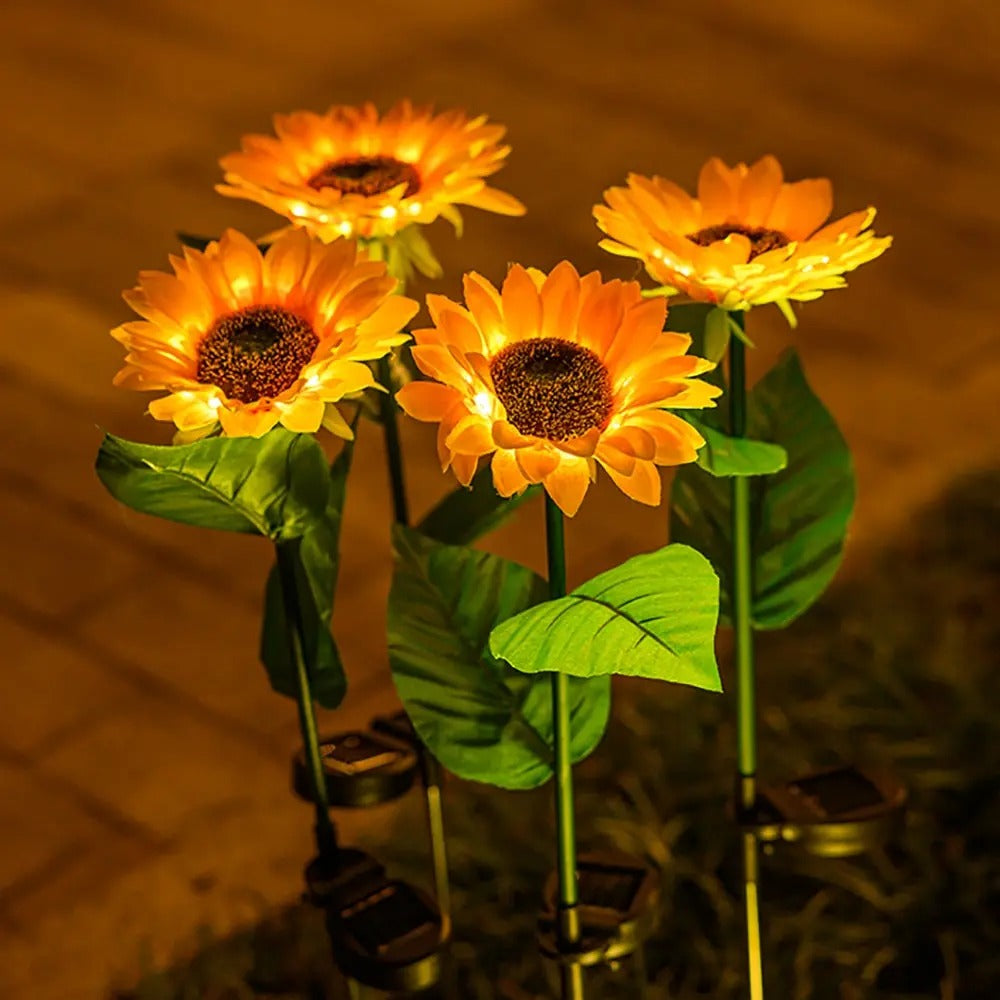 SunGlow | Solar-Powered LED Sunflower Light – Eco-Friendly Garden Illumination