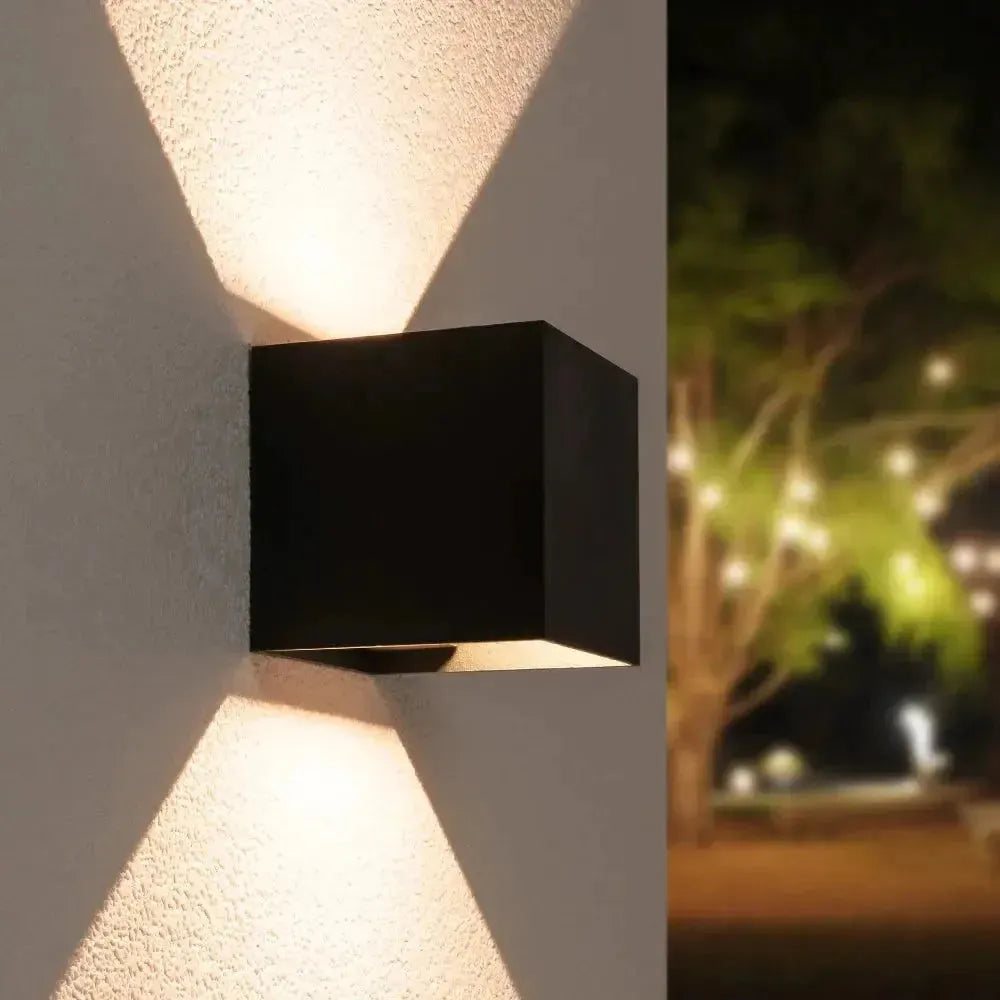 Vionza | Radiant DualGlow Wall Light – Wireless Lighting with Sophisticated Ambience